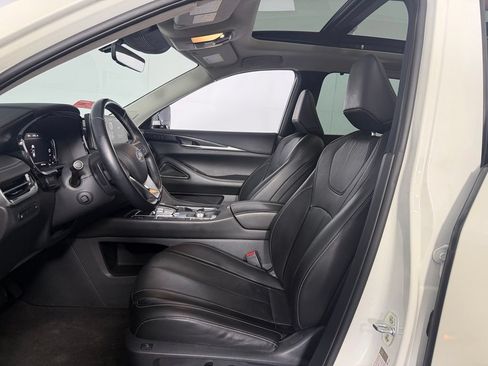 Used 2023 INFINITI QX60 Sensory w/ Cargo Package FWD image 18