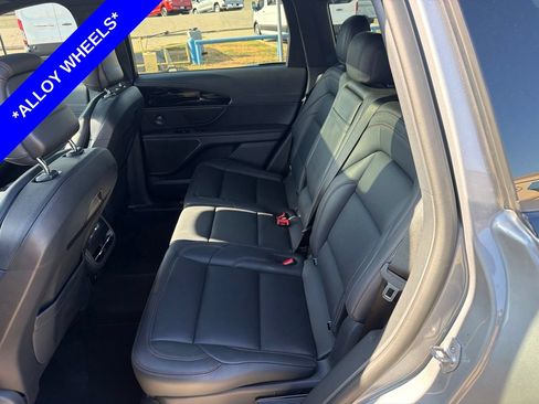Used 2025 Lincoln Nautilus Premier w/ Equipment Group 102A AWD/4WD image 6