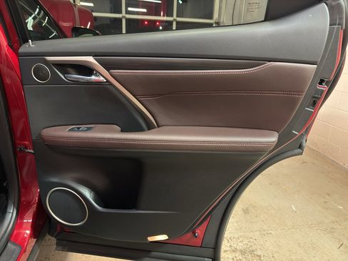 Used 2017 Lexus RX 450h AWD image 25