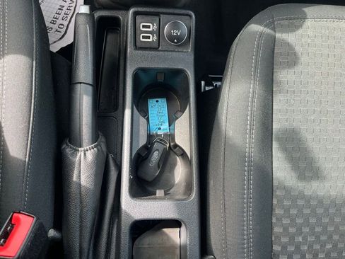 Used 2019 Ford Transit Connect XLT FWD image 14
