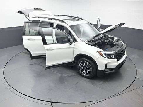Certified 2022 Honda Passport Elite image 54