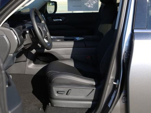 New 2026 Nissan Armada SV image 8