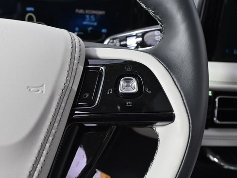 New 2026 Lincoln Aviator Reserve AWD/4WD image 33