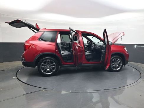 Used 2023 Honda Passport EX-L image 41