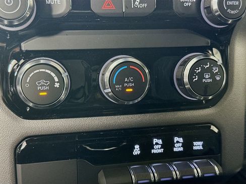 New 2026 RAM 1500 Express image 15