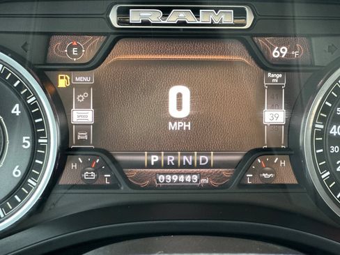 Used 2021 RAM 1500 Laramie RWD image 26