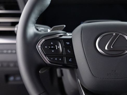 Used 2026 Lexus GX 550 w/ Accessory Package (2T) image 35