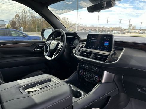 Used 2024 Chevrolet Tahoe Premier image 9
