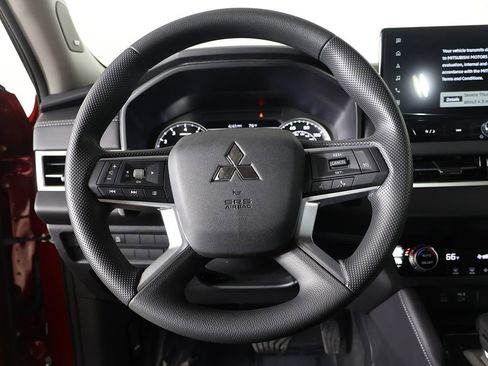 New 2026 Mitsubishi Outlander ES AWD/4WD image 38