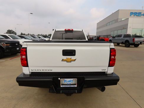 Used 2019 Chevrolet Silverado 3500 LTZ w/ Duramax Plus Package image 13