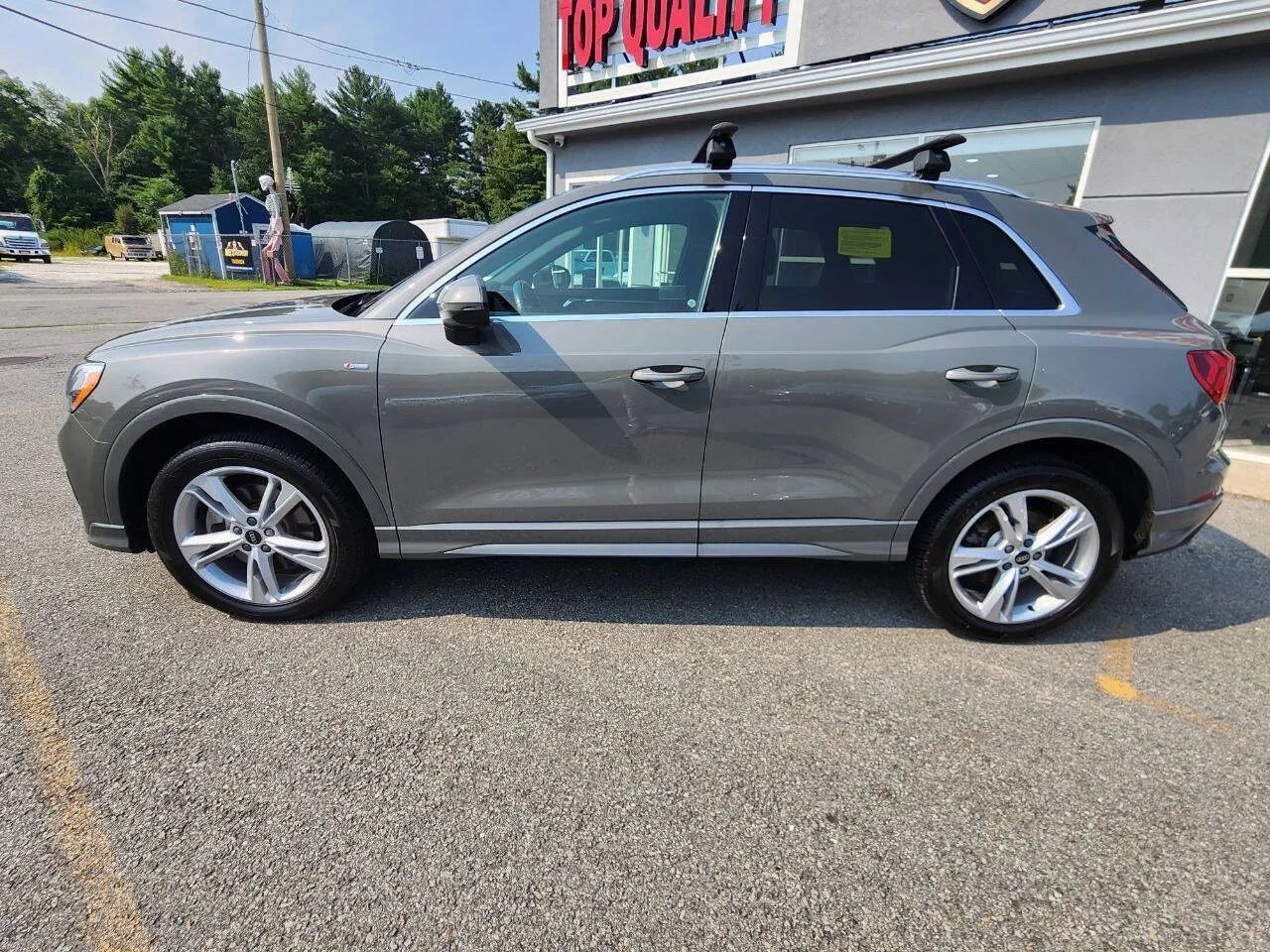 Used 2021 Audi Q3 2.0T Premium w/ Convenience Package AWD/4WD image 8