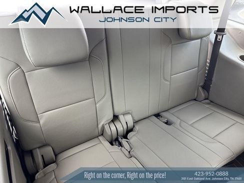 Used 2019 GMC Yukon SLT w/ Open Road Package RWD image 43