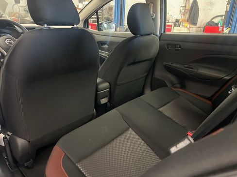 New 2025 Nissan Versa SR image 30