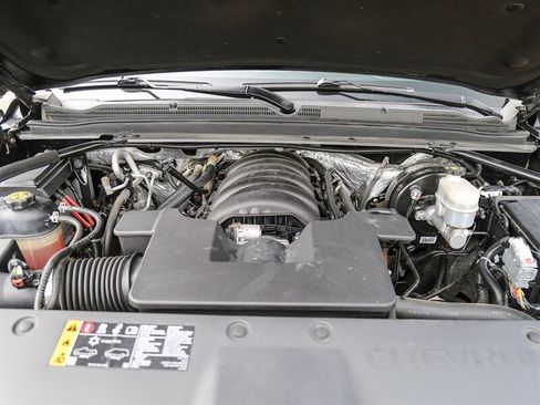 Used 2018 Chevrolet Tahoe LT image 37