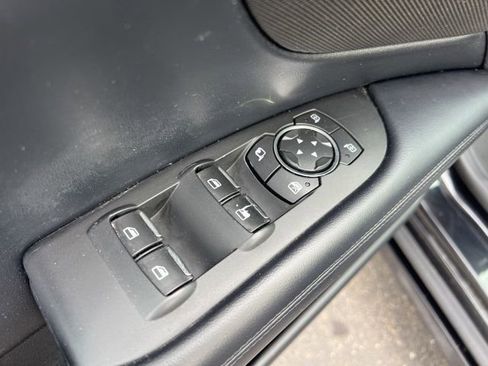 Used 2019 Lincoln MKZ Reserve image 26