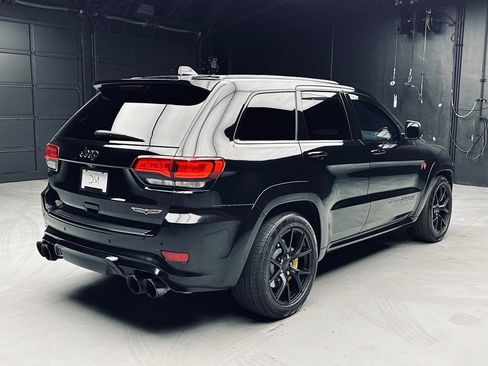 Used 2019 Jeep Grand Cherokee Trackhawk w/ Trailer Tow Group IV AWD/4WD image 8