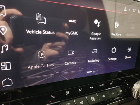 New 2026 GMC Canyon Elevation w/ Convenience Package image 29