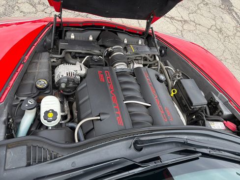 Used 2005 Chevrolet Corvette Convertible w/ Preferred Equipment Group RWD image 25
