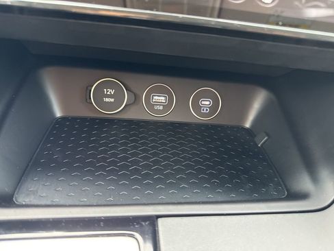 New 2026 Genesis G70 2.5T image 23