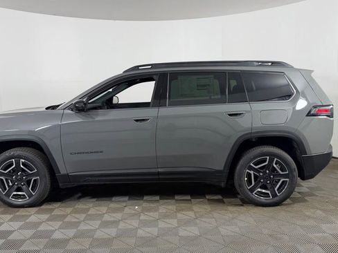New 2026 Jeep Cherokee Laredo AWD/4WD image 4