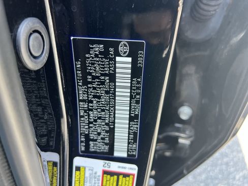 Used 2025 Toyota Camry SE FWD image 36