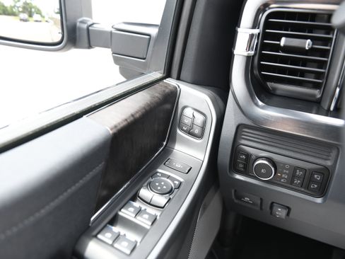 New 2026 Ford F250 Lariat w/ Lariat Premium Package AWD/4WD image 20
