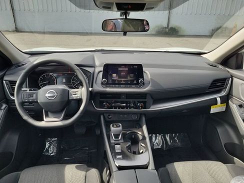 New 2026 Nissan Rogue SV FWD image 22