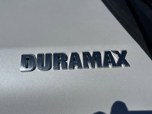 Used 2022 Chevrolet Silverado 1500 High Country image 40