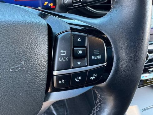 Used 2022 Ford Explorer Platinum w/ Equipment Group 601A AWD/4WD image 25