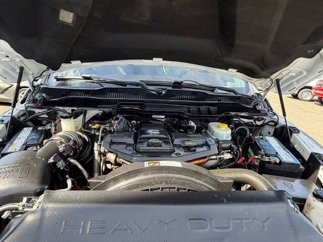 Used 2016 RAM 2500 Laramie w/ Convenience Group AWD/4WD image 30