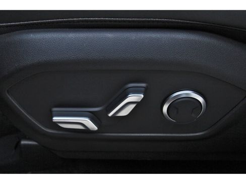 Certified 2026 Hyundai Santa Fe SEL FWD image 29
