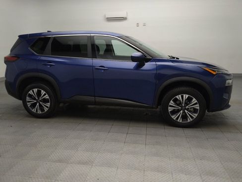 Used 2023 Nissan Rogue SV FWD image 11