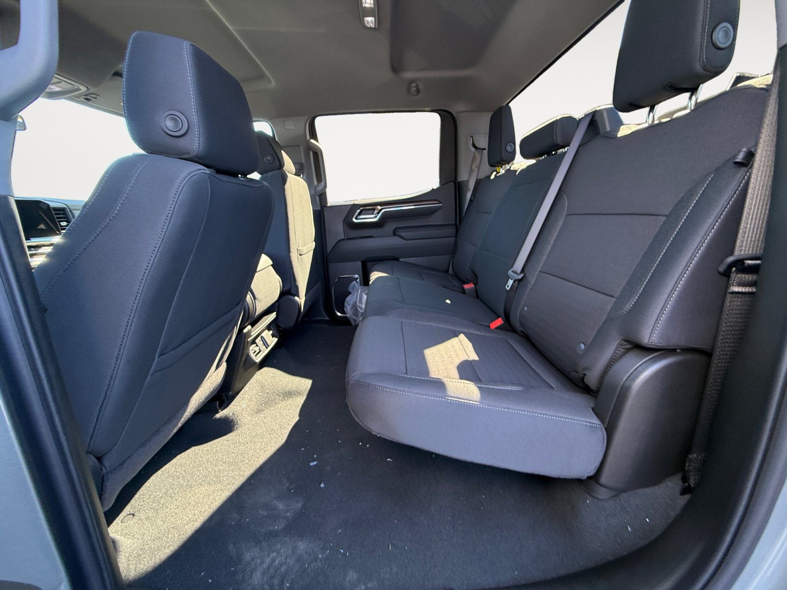 New 2026 Chevrolet Silverado 1500 RST w/ Dark Appearance Package AWD/4WD image 12