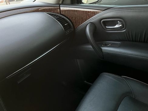 Used 2019 Nissan Armada SL w/ Premium Package image 14