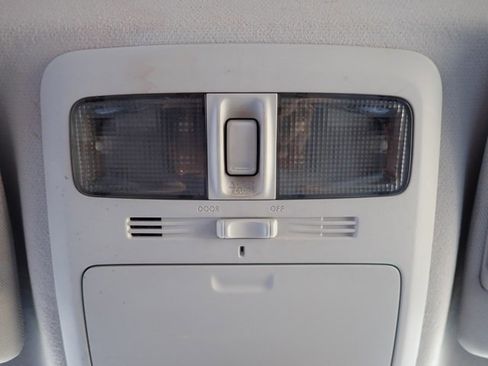 Used 2014 Subaru Forester 2.5i Premium w/ Popular Package #2 image 23