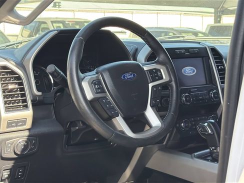 Used 2019 Ford F150 Lariat AWD/4WD image 2