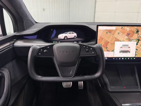 Used 2023 Tesla Model X Plaid AWD/4WD image 21