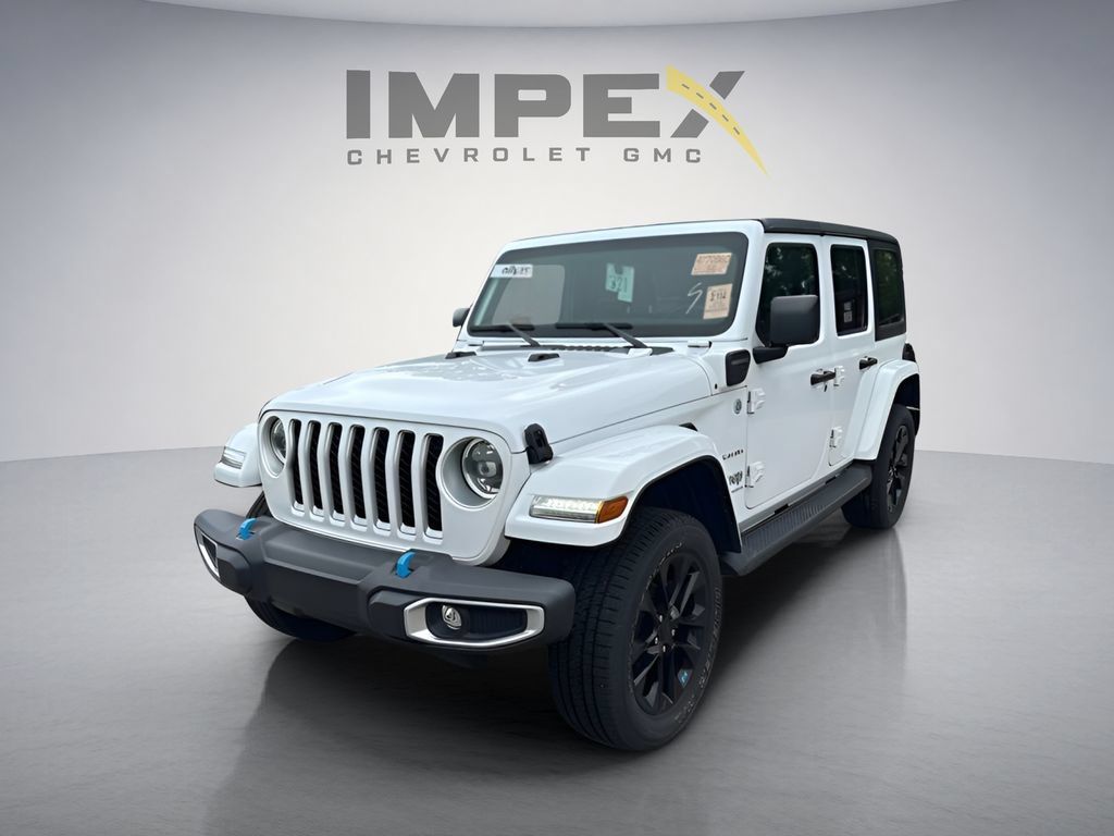 Used 2023 Jeep Wrangler Unlimited Sahara w/ Cold Weather Group AWD/4WD image 1