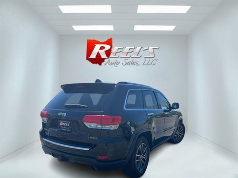 Used 2018 Jeep Grand Cherokee Limited w/ Luxury Group II AWD/4WD image 7