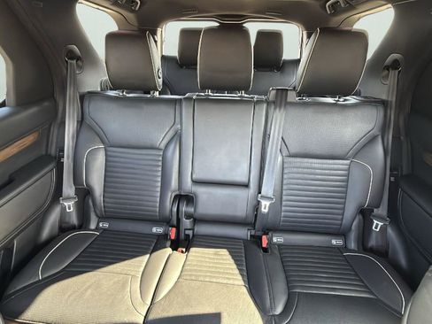 Used 2020 Land Rover Discovery HSE Luxury image 25