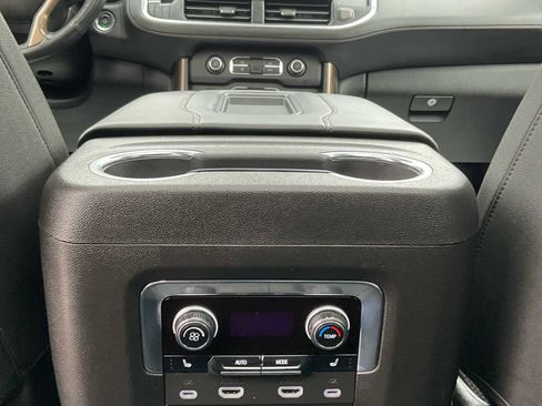 Used 2022 Chevrolet Tahoe High Country image 48