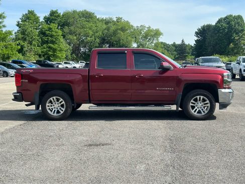 Used 2017 Chevrolet Silverado 1500 LT w/ All Star Edition AWD/4WD image 8