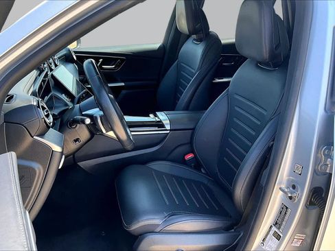 Used 2023 Mercedes-Benz GLC 300 image 8