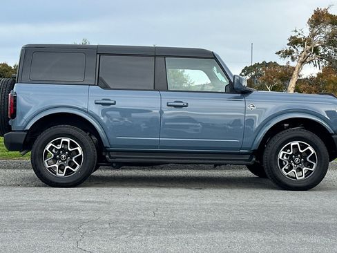 Used 2025 Ford Bronco Outer Banks image 6