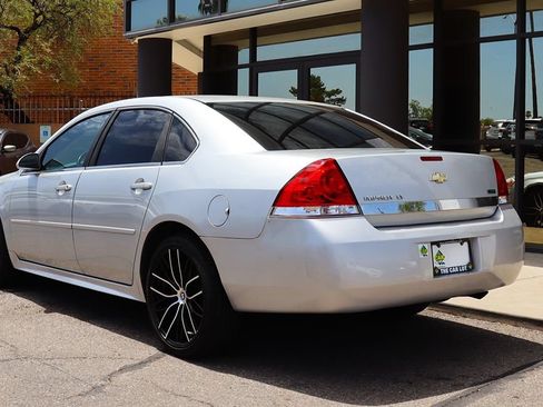 Used 2011 Chevrolet Impala LT FWD image 9