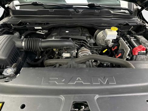 Used 2019 RAM 1500 Big Horn image 17