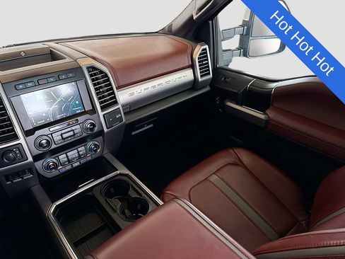 Used 2019 Ford F450 Platinum w/ Platinum Ultimate Package AWD/4WD image 21