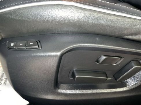 Used 2025 MAZDA CX-5 AWD 2.5 S w/ Preferred Package image 12