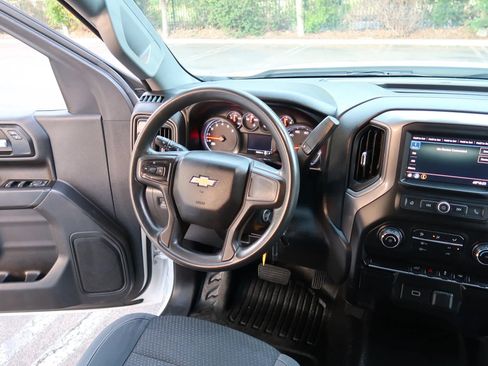 Used 2019 Chevrolet Silverado 1500 W/T w/ WT Convenience Package RWD image 19