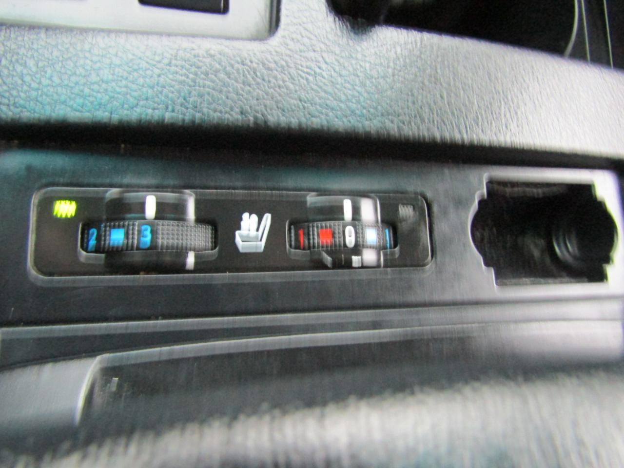 Used 2013 Lexus RX 450h FWD w/ Navigation Pkg image 28